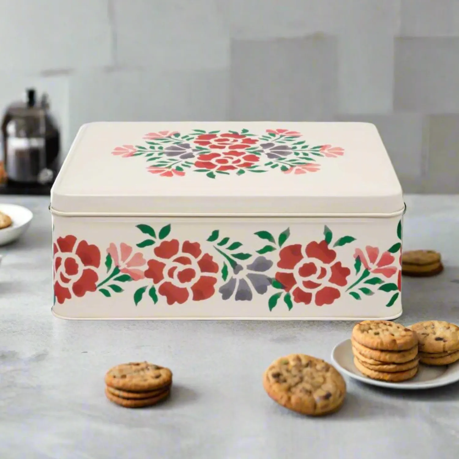 EMMA BRIDGEWATER Deep Rectangular Tin - Antique Roses