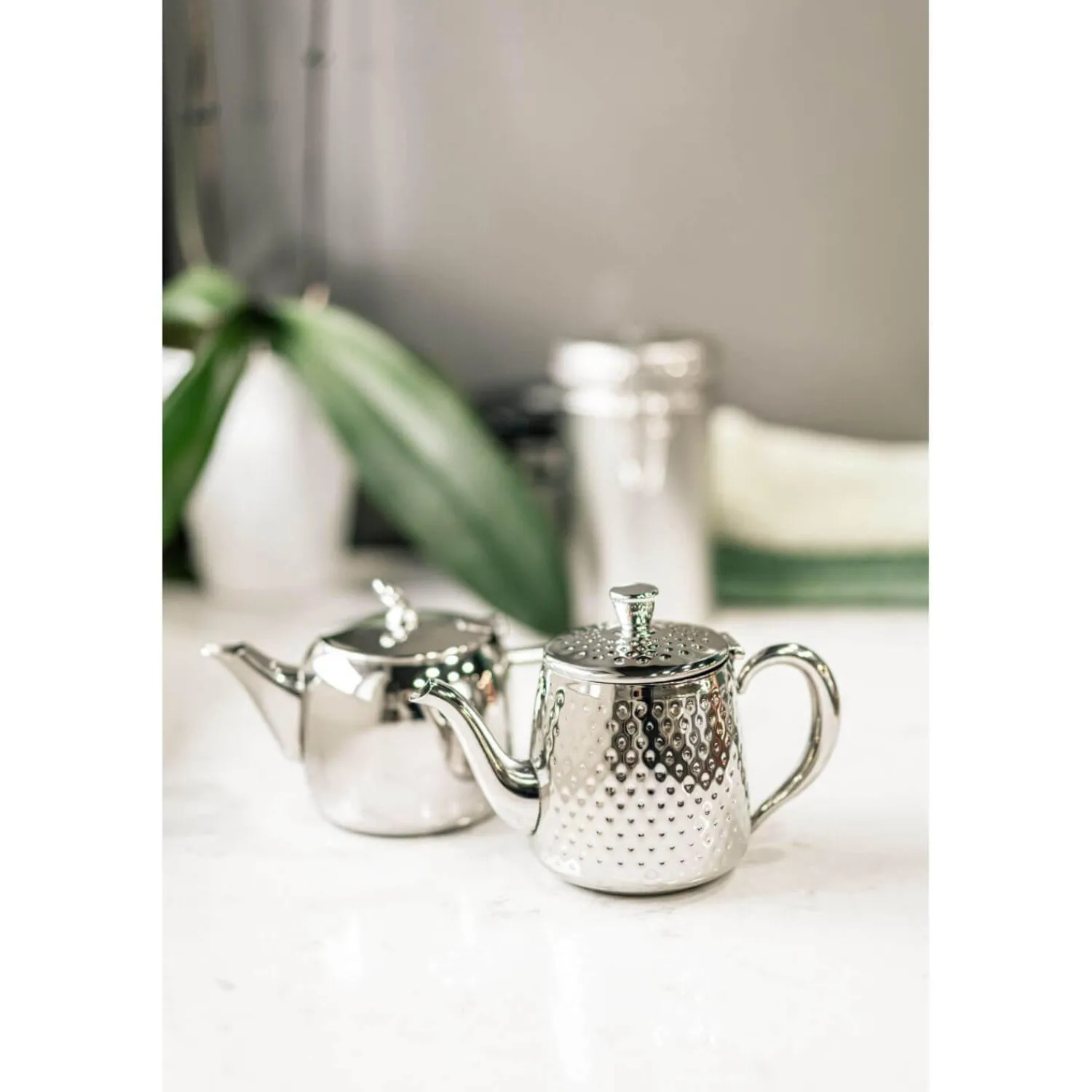 GRUNWERG Sandringham 2 Cup Tea Pot - Silver