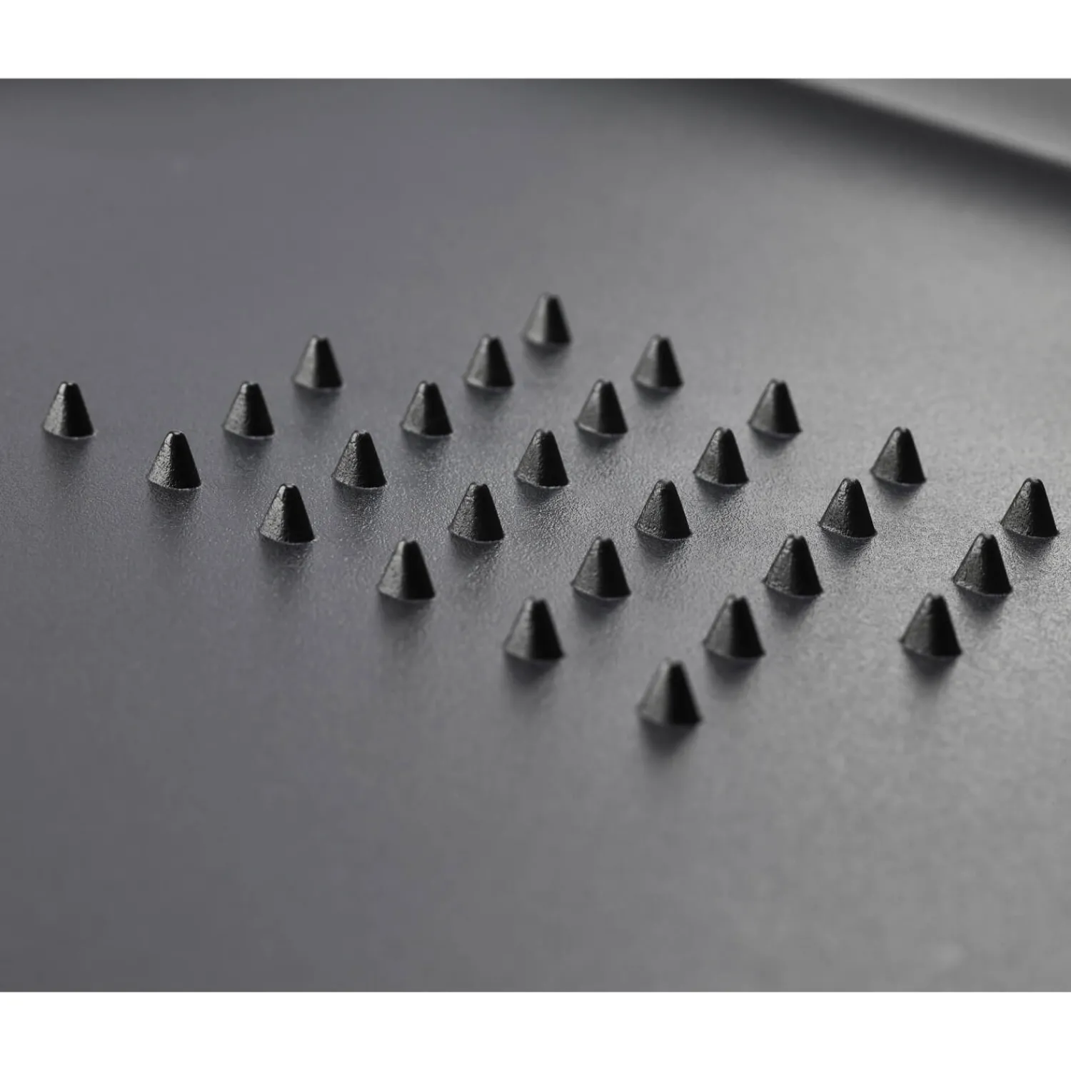 Joseph Joseph Cut&Carve Plus Multi-function Extra Large Chopping Board - Black