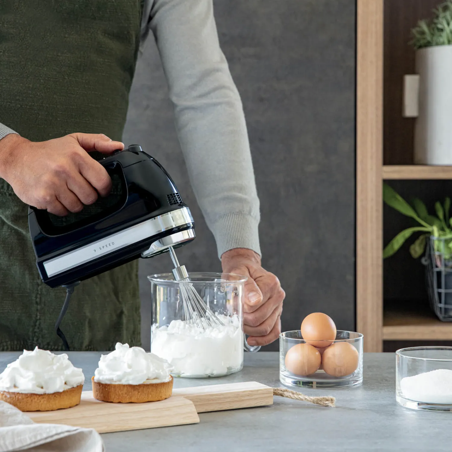 KitchenAid 5KHM9212BOB 9 Speed Hand Mixer - Onyx Black