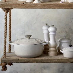 Le Creuset Classic Pepper Mill - Meringue