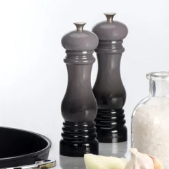 Le Creuset Classic Pepper Mill - Flint