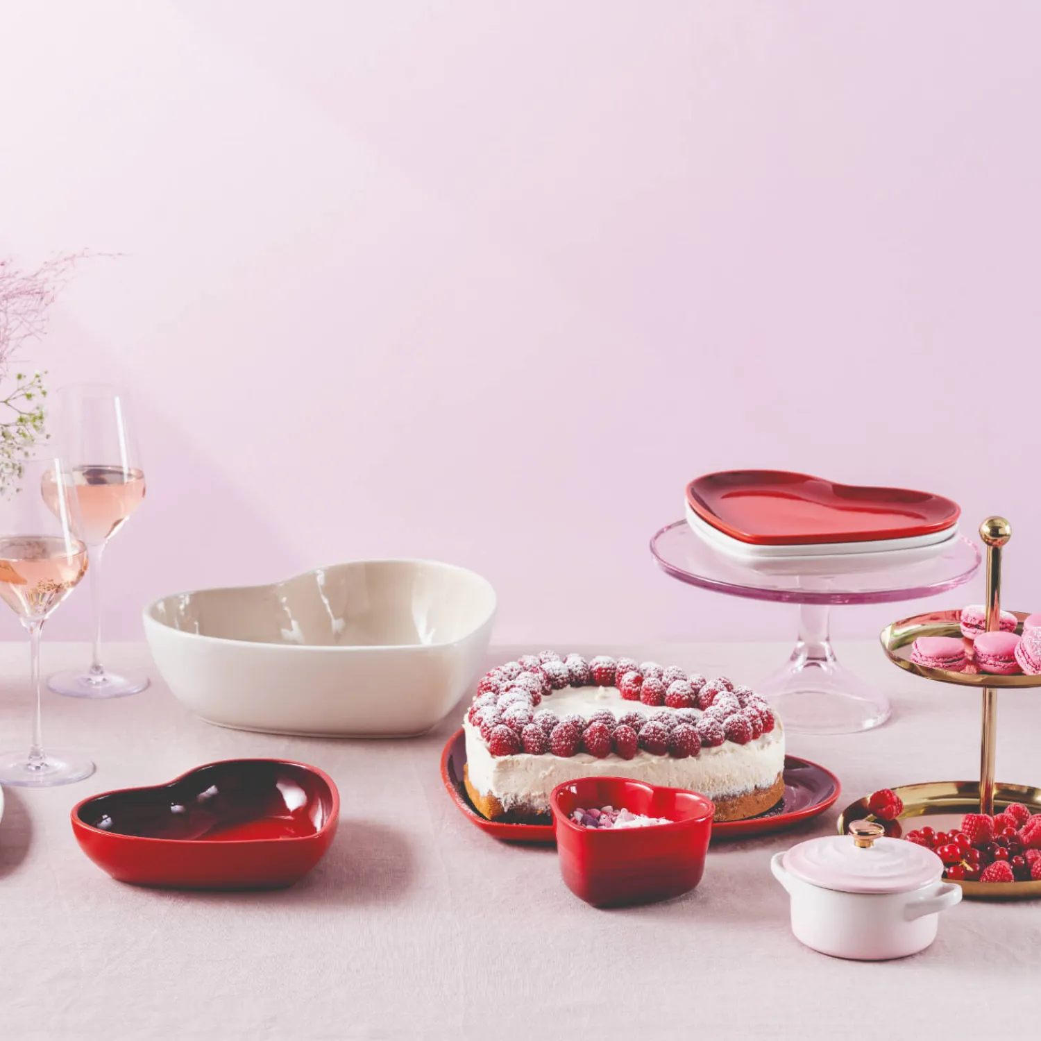 Le Creuset 30cm Heart Stoneware Serving Bowl - Cerise