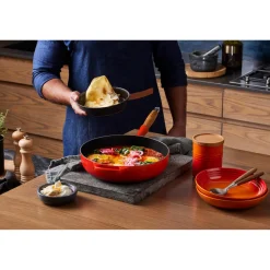 Le Creuset Signature Cast Iron 28cm Saute Pan - Cerise