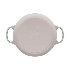 Le Creuset Signature Cast Iron 26cm Round Casserole - Meringue