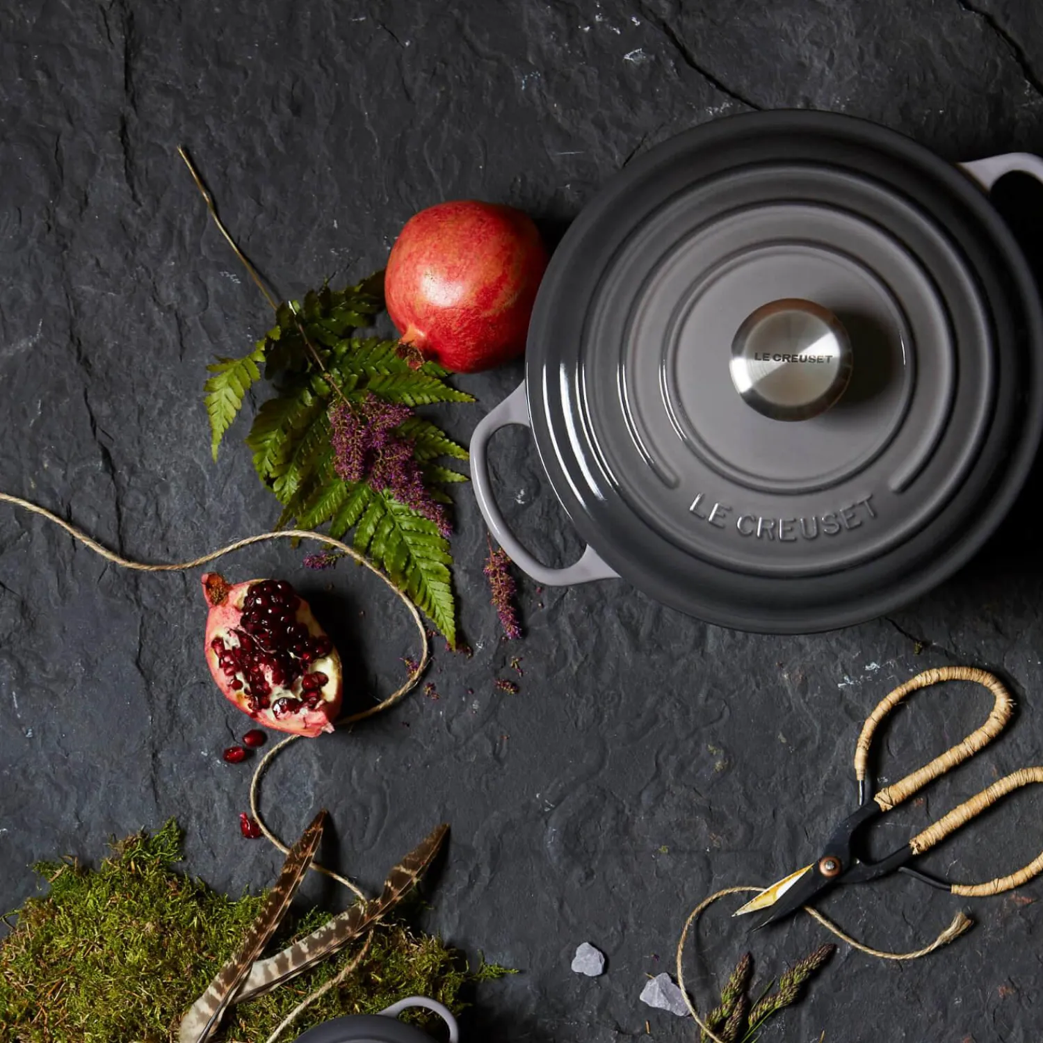 Le Creuset Signature Cast Iron 28cm Round Casserole - Flint
