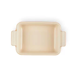 Le Creuset Signature Cast Iron 3 Piece Casserole & Heritage Stoneware Oven Dish Set - Volcanic