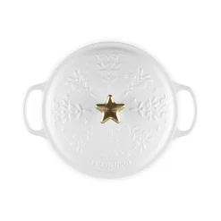 Le Creuset Signature Cast Iron 24cm Christmas Noel Casserole - Cotton