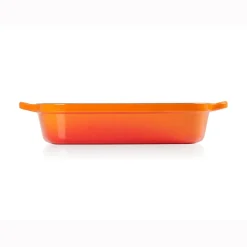 Le Creuset Signature 37cm Cast Iron Roaster - Volcanic