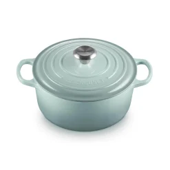 Le Creuset Signature 24cm Cast Iron Round Casserole - Sea Salt