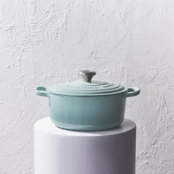 Le Creuset Signature 28cm Cast Iron Round Casserole - Sea Salt