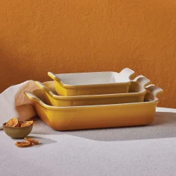 Le Creuset Stoneware Heritage 26cm Rectangular Deep  Dish - Nectar