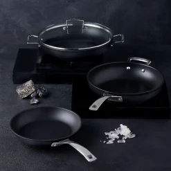 Le Creuset Toughened Non-Stick Deep Frying Pan - 28cm