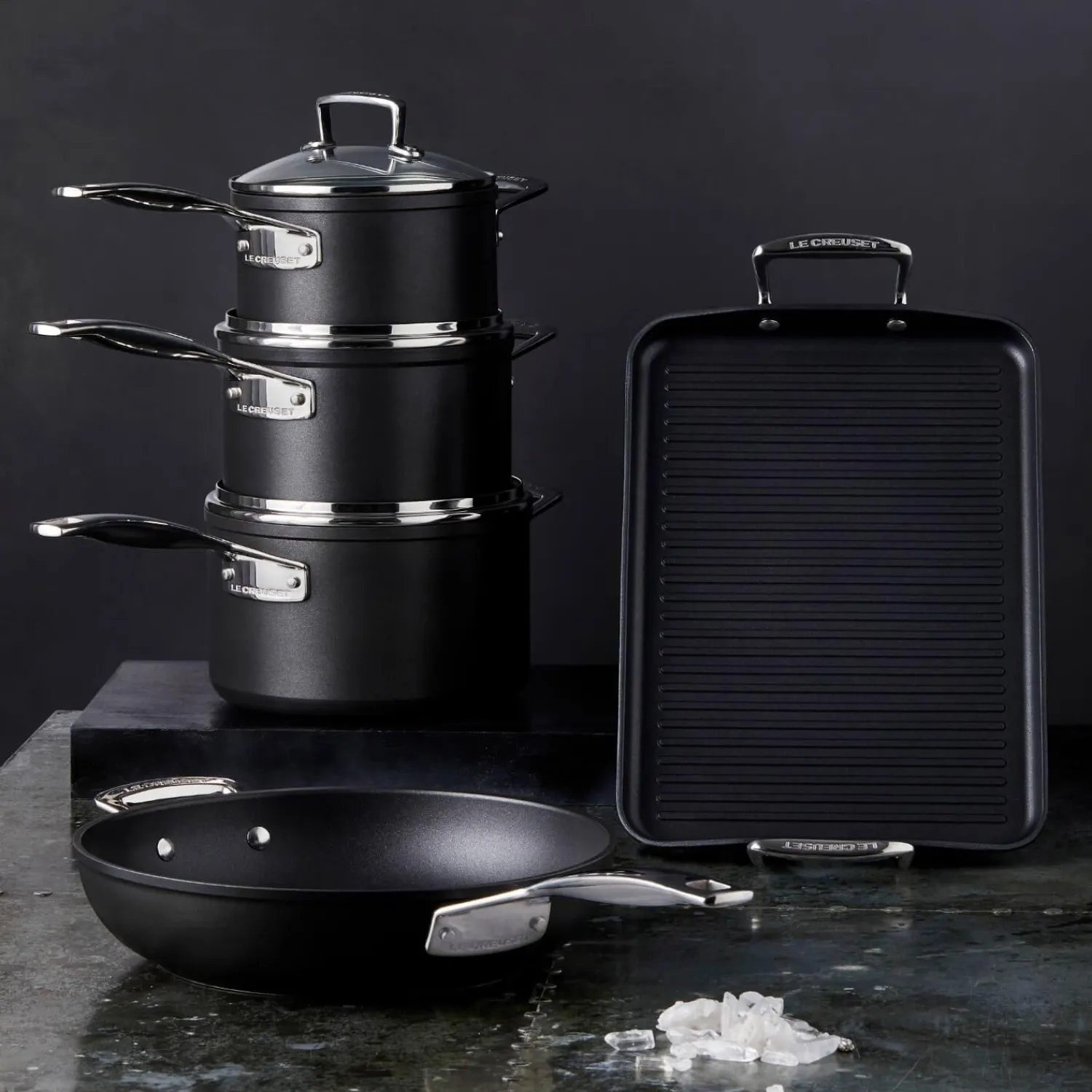 Le Creuset Toughened Non-Stick Saucepan With Glass Lid - 20cm