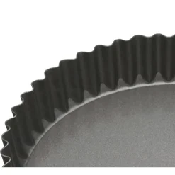 MasterClass Loose Base Fluted Flan Tin - 18cm