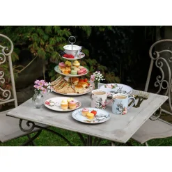 Alice in Wonderland Mikasa V&A His & Hers Bone China Mugs