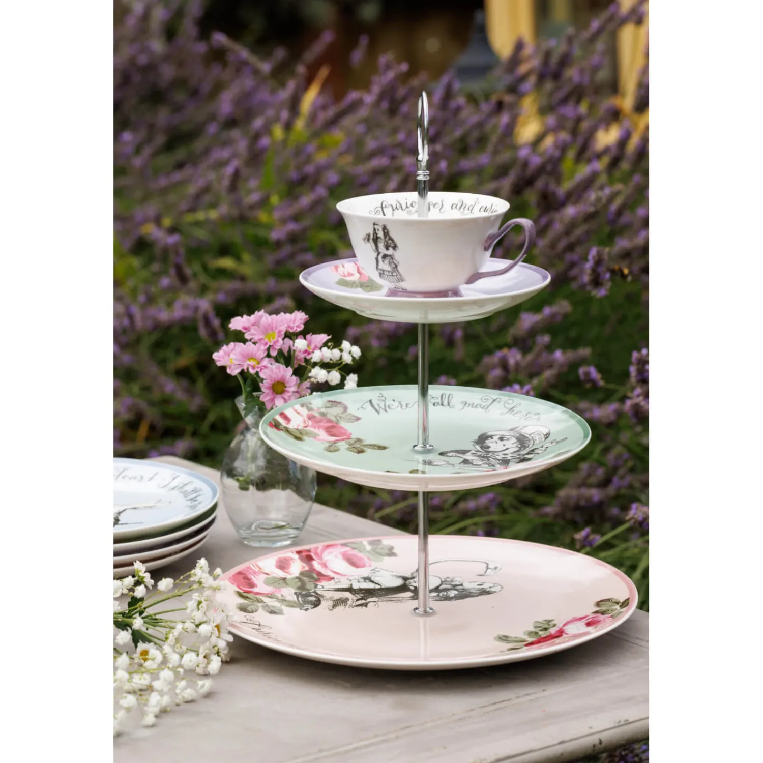 Alice in Wonderland Mikasa V&A Bone China 3-Tier Cake Stand