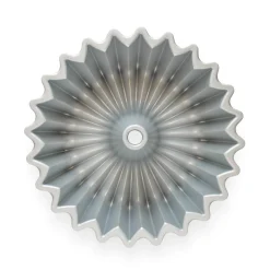 Nordic Ware Brilliance 10-Cup Bundt Pan - Gold