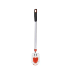 OXO Good Grips Extendable Tub & Tile Brush