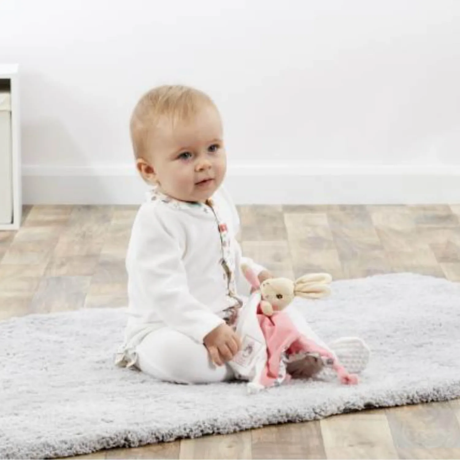 Peter Rabbit Comfort Blanket - Flopsy Bunny