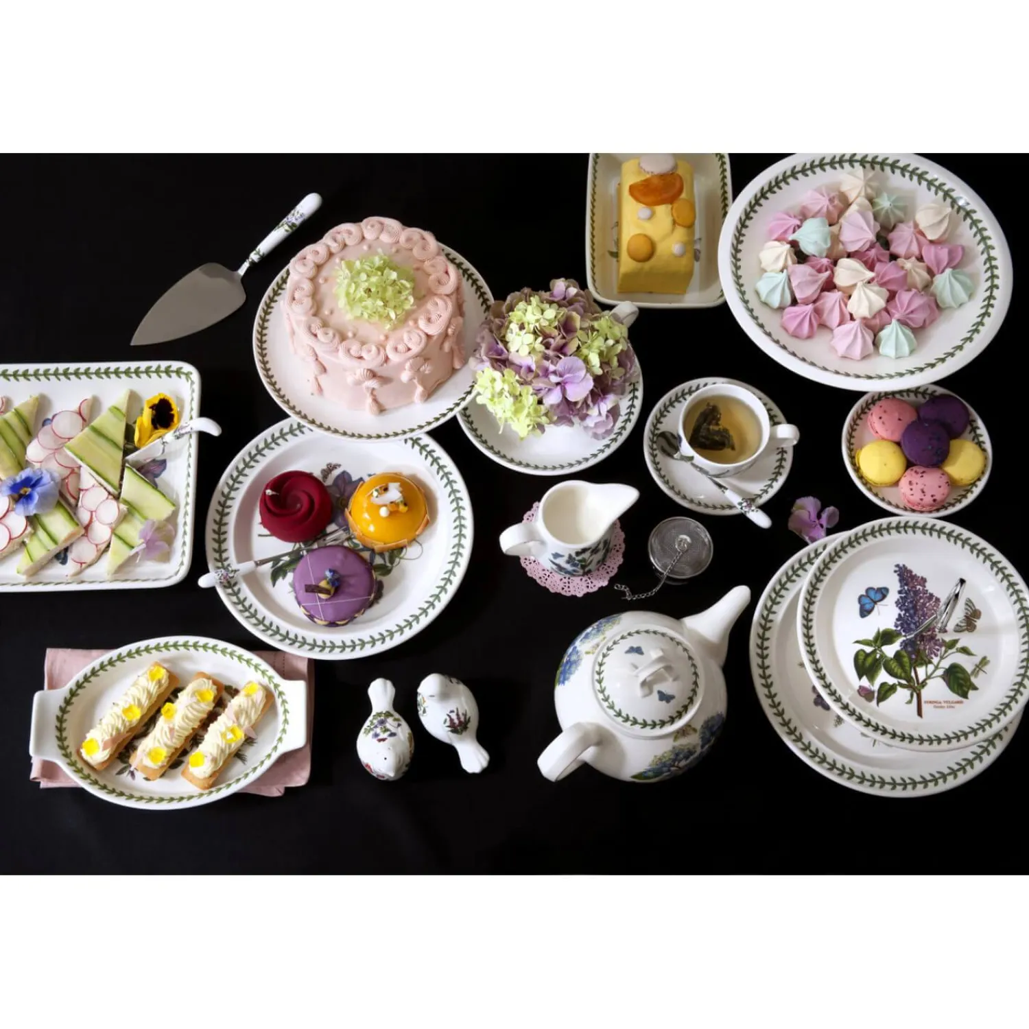 PORTMEIRION Botanic Garden Heart Dish - Assorted