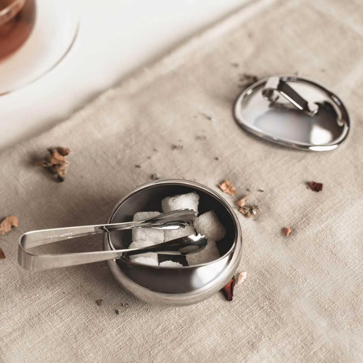Robert Welch Drift 18|10 Mirror Polished Stainless Steel 150ml Sugar Pot with Lid