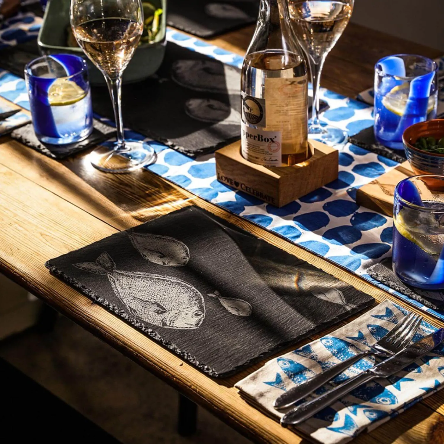 Selbrae House Set of 2 Slate Placemats - Fish Repeat