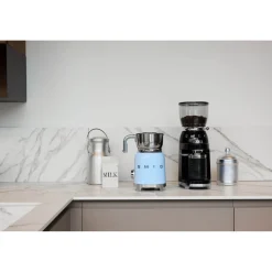 Smeg 50's Style Retro CGF11 Coffee Grinder - Gloss Black