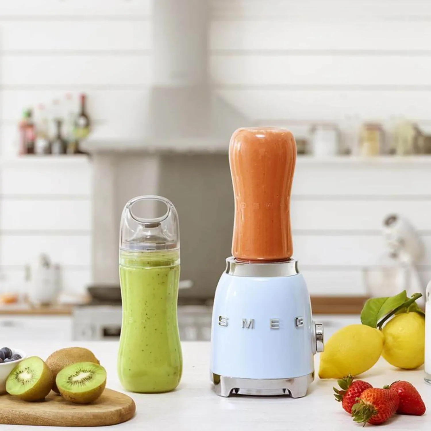 Smeg 50's Style Retro PBF01 Personal Blender - Pastel Blue