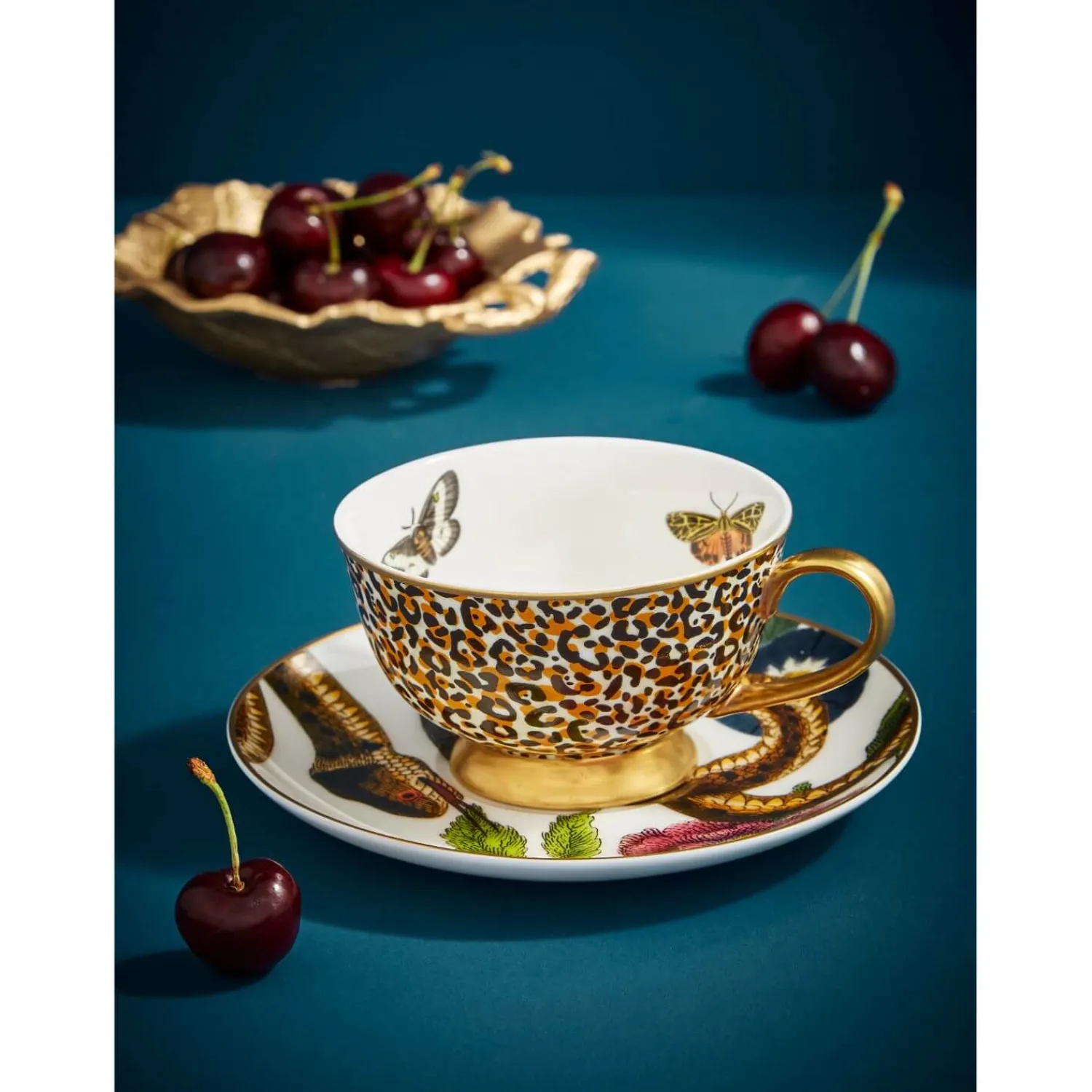 SPODE Creatures of Curiosity Coupe Tea Cup & Saucer - Leopard / Snake