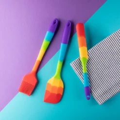 Taylor's Eye Witness Taylor's Eye Witness Mini Silicone Pastry Brush - Rainbow