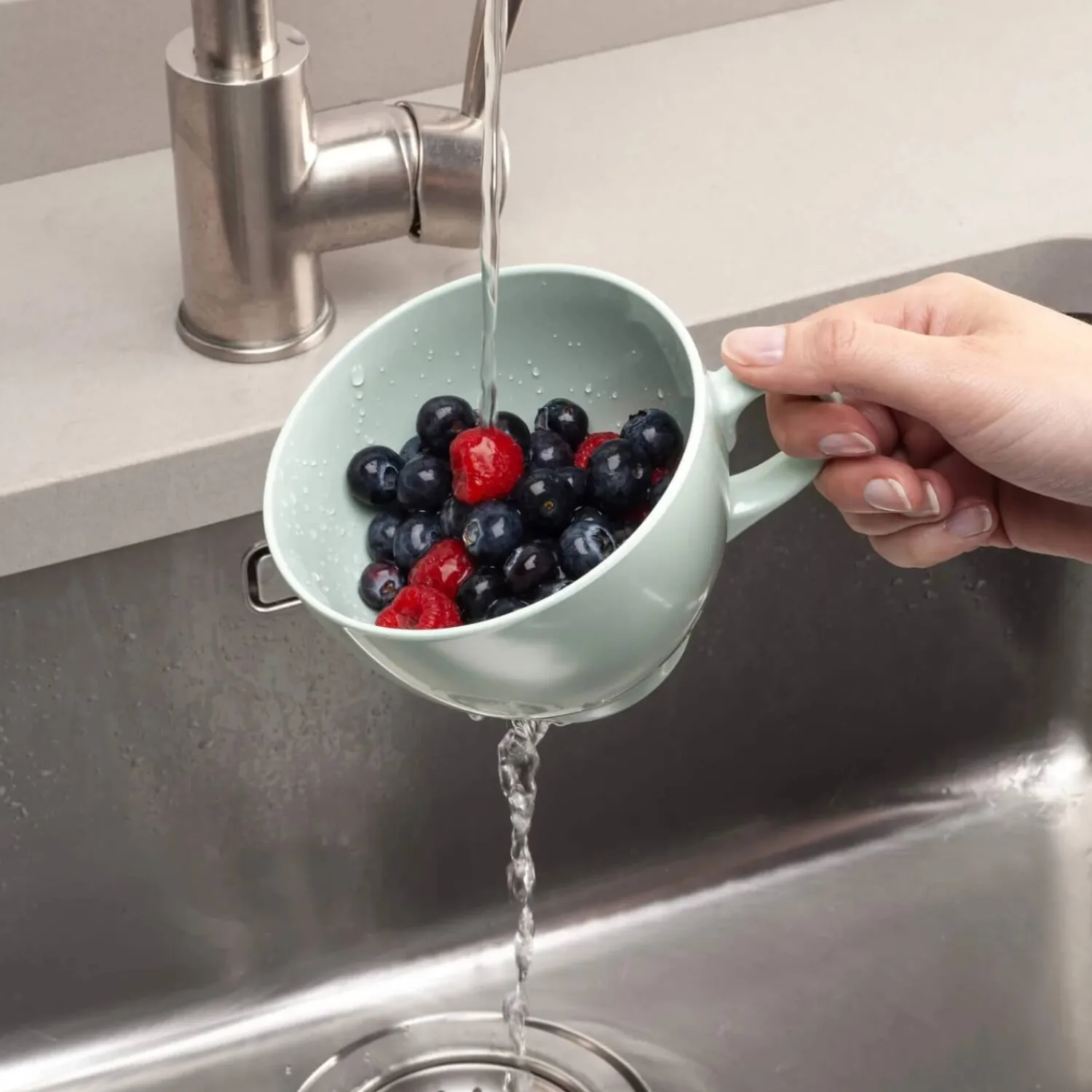 Zeal Berry 10cm Melamine Colander with Handle - Sage Green